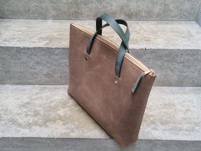 galerie/001 Taschen/025 Delu 2/resized/T0396 (2025-08-31) 2_small.jpg